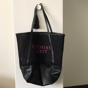 Cute Victoria’s Secret mesh tote with fringe